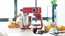 Premiera na polskim rynku AGD - robot planetarny Cecotec Twist & Fusion 4000
