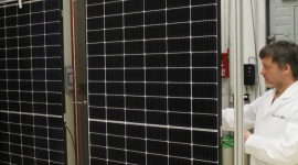 Test LeTID potwierdza wytrzymałość modułów IBC SOLAR w ekstremalnych warunkach Biuro prasowe