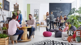 Branża reklamowa – mniej zleceń od klientów, więcej długów