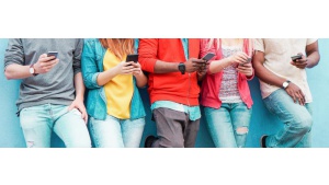 2 na 3 dostawy jedzenia zamawiane są przez platformy mobilne