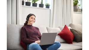 Jabra wprowadza do oferty zestaw słuchawkowy Evolve2 30 do produktywnej pracy