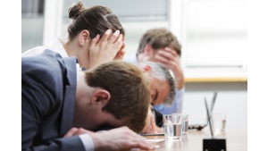 10 powodów, dla których pracownik opuszcza firmę. Jak zapobiec rotacji?